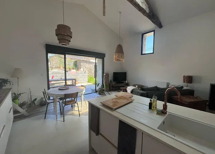 La Maison De Melissa بيت للعطل *